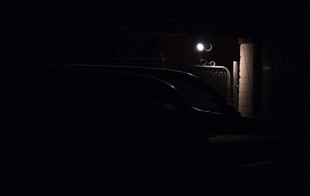 realTRnTH's tweet photo. The Lone Light 🌒💡 @CanonUSAimaging #night #bug #simplebutdeep #relateable https://t.co/ZqFNnWrrcv