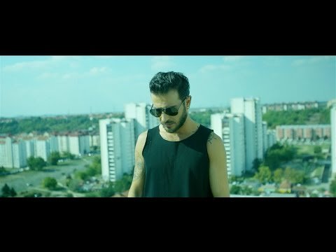 IranMusicTV's tweet photo. Sami Beigi - Hamishe #IranMusic #Persian #Music #Video https://t.co/Af2GIFJ3m7