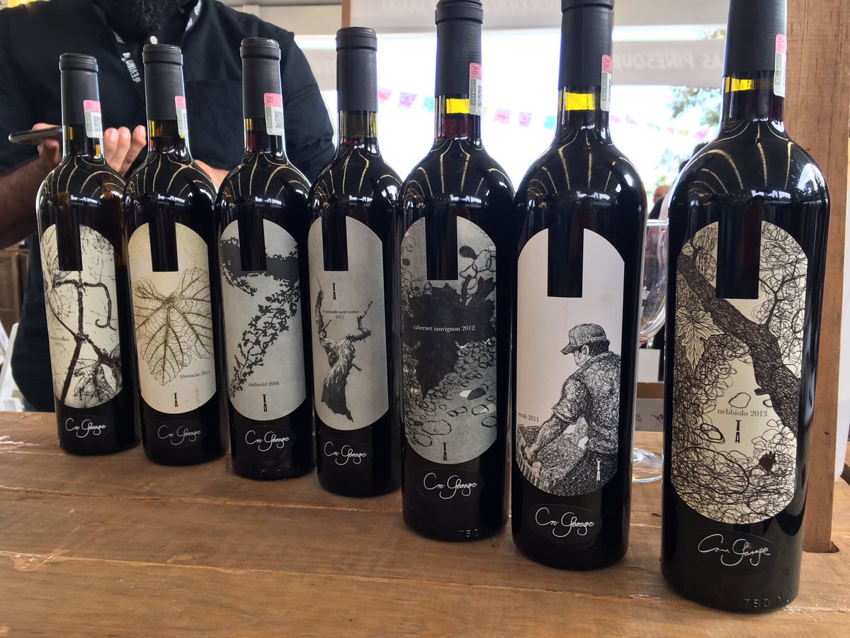 Con el Dr. Torres Alegre <a href="/torresalegre/">Torres Alegre y Fam.</a> en #FEVINO #CDMX después del viaje por los 7 #CruGarage #SaludConVinosMexicanos #DrinkPorn