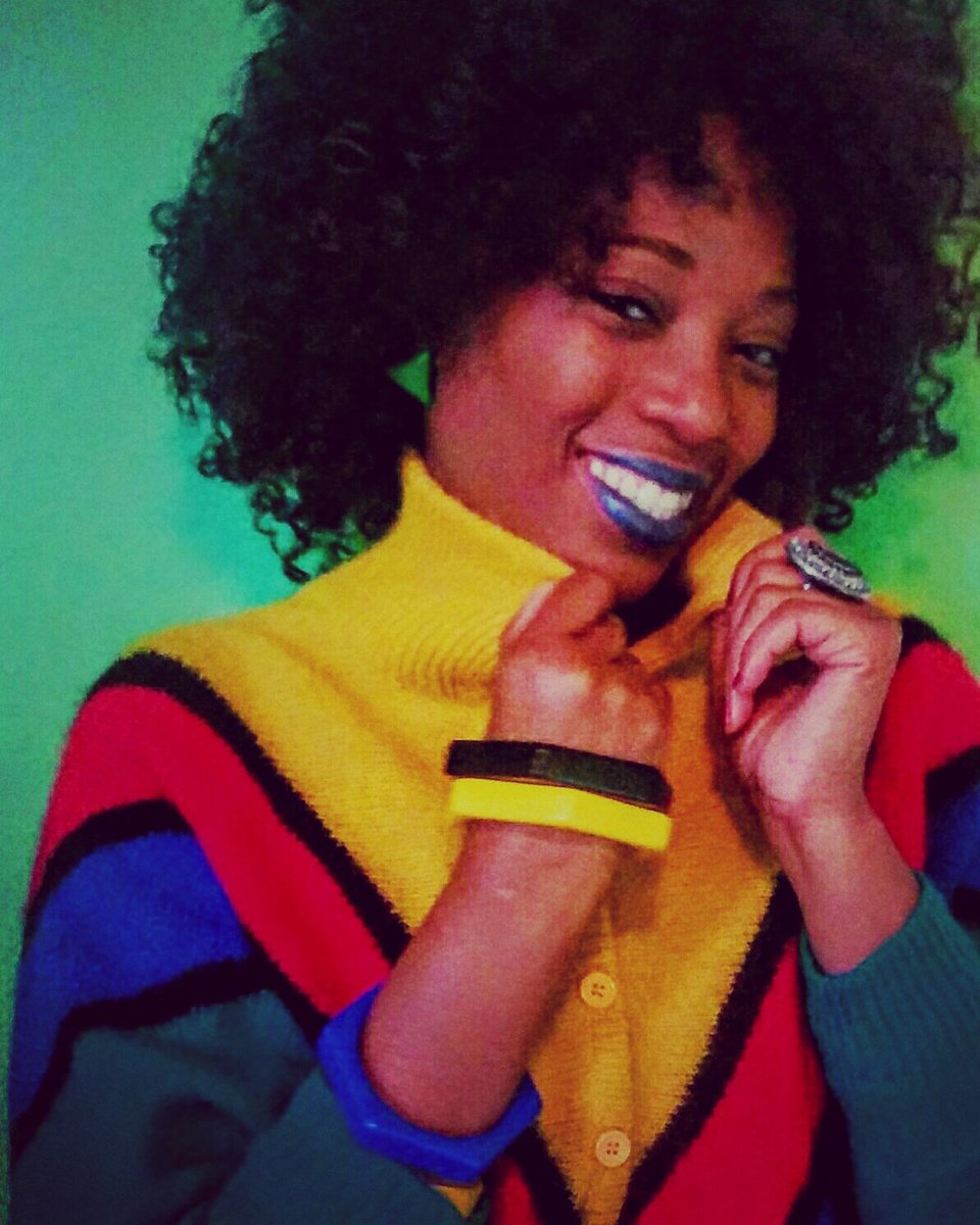 FVBTV's tweet photo. #80sfashion
#primarycolours https://t.co/YwLXkt6Ot5