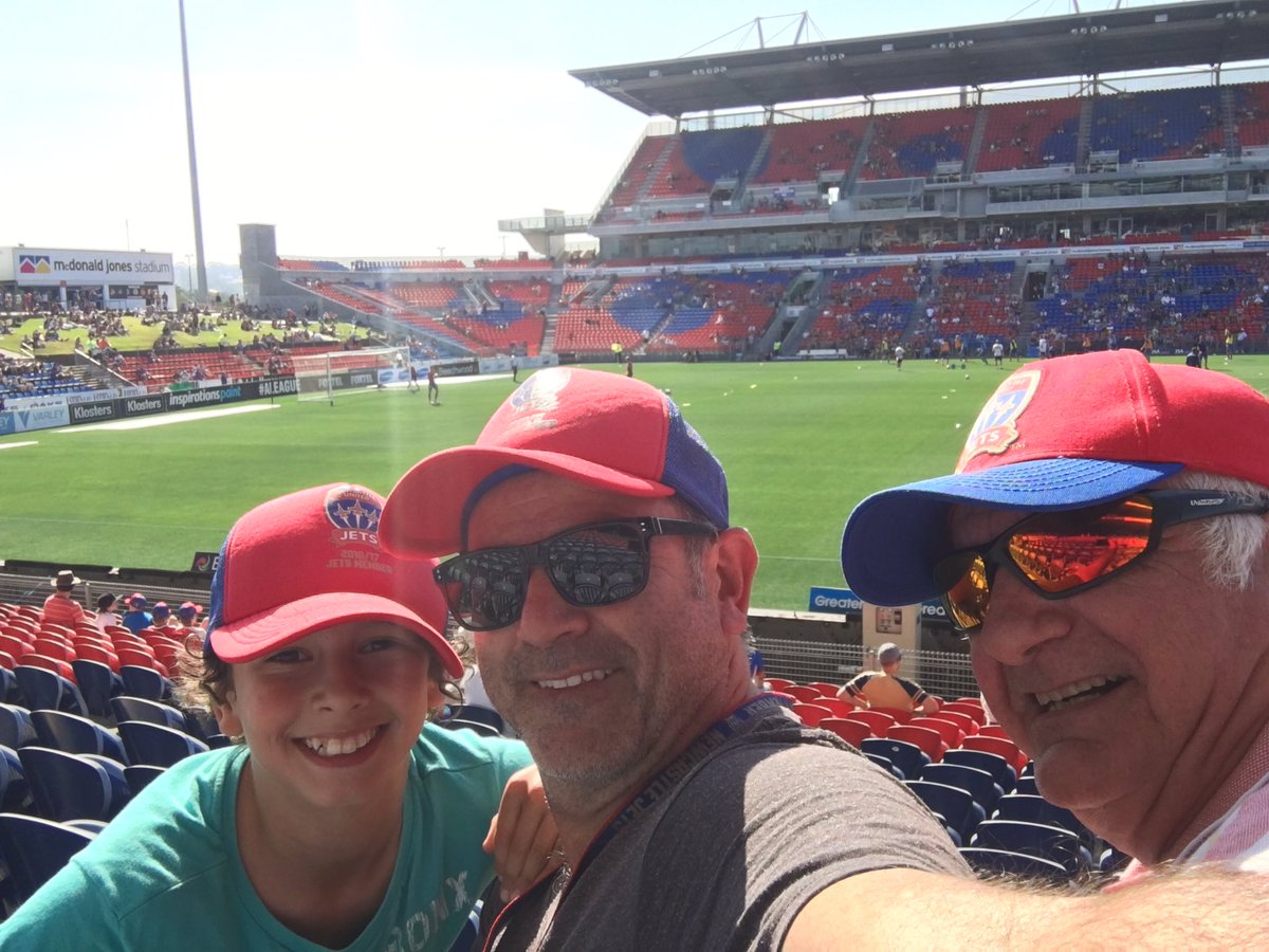 Craig Foster tweet media