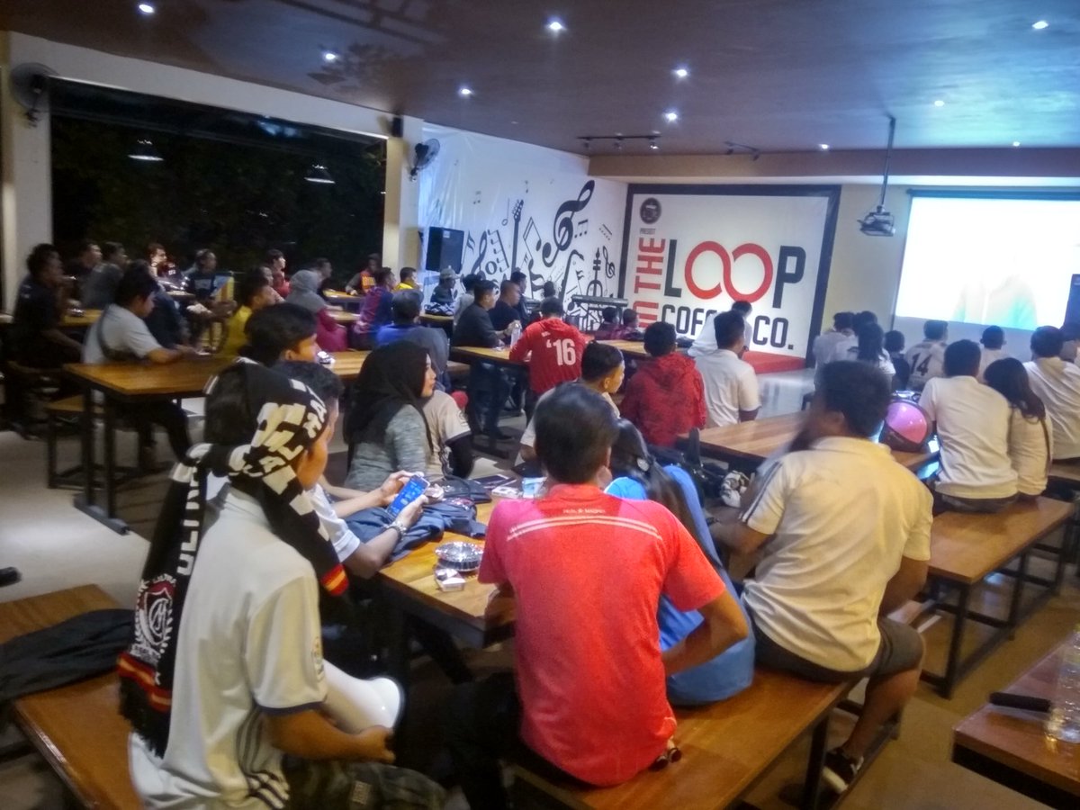 Nobar elclasico | pmid luwuk &amp; <a href="/FCBI_Luwuk/">FCBI Regional Luwuk</a> | <a href="/PenyaMadrid_ID/">Peña Madridista Indonesia</a> | loope cafe