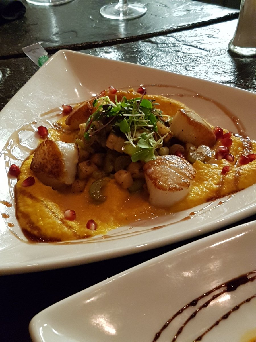 RandyFong_TD's tweet photo. Awesome fresh seafood in Whitefish  Montana! # Stillwaterfishhouse https://t.co/9WorYT1Lat