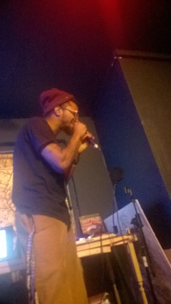 TowerWarden's tweet image. A dangerous man on the mix #studiothoughts