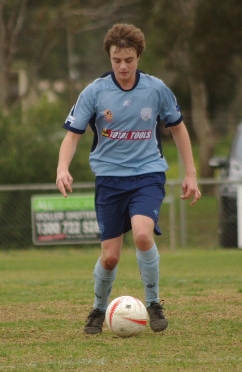 robs2107's tweet photo. @SantoSamEd Noarlunga United (2nd div SA) had Total Tools as sponsor a while back. Pity the ABC won't let them sponsor Total Football. https://t.co/zs6f1AUwXD