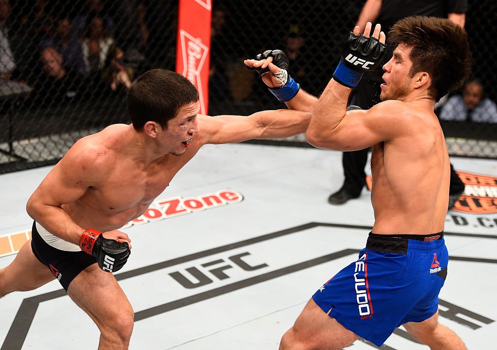 Joseph Benavidez attacks Henry Cejudo during the former's victory in 2016 (UFC/Getty Images)