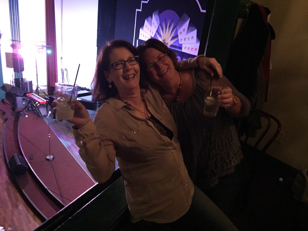 umybarb's tweet photo. Great night in northfield #earlthomas https://t.co/qjqiZrQH0T
