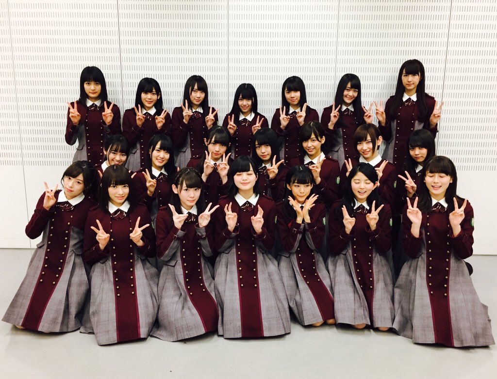 overflows0817's tweet photo. この間 " Mステ " に
出させてもらいました   ‼︎
" 二人セゾン " を
歌いました   〜     «٩(*´ω`*)۶»
いろいろな方が 
良い曲だね ‼︎ って言ってくださるのですごい嬉しいです   \( ö )/
これからも頑張らなきゃ  ‼︎

#ブハブハ日記 https://t.co/SpfyZBpKCX