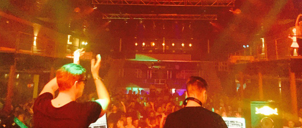 XimenaAbad's tweet photo. This is @densepika at #DrumcodeNight #area42 @DrumcodeRecords @B4BOOKINGS https://t.co/FfTELd2GsQ