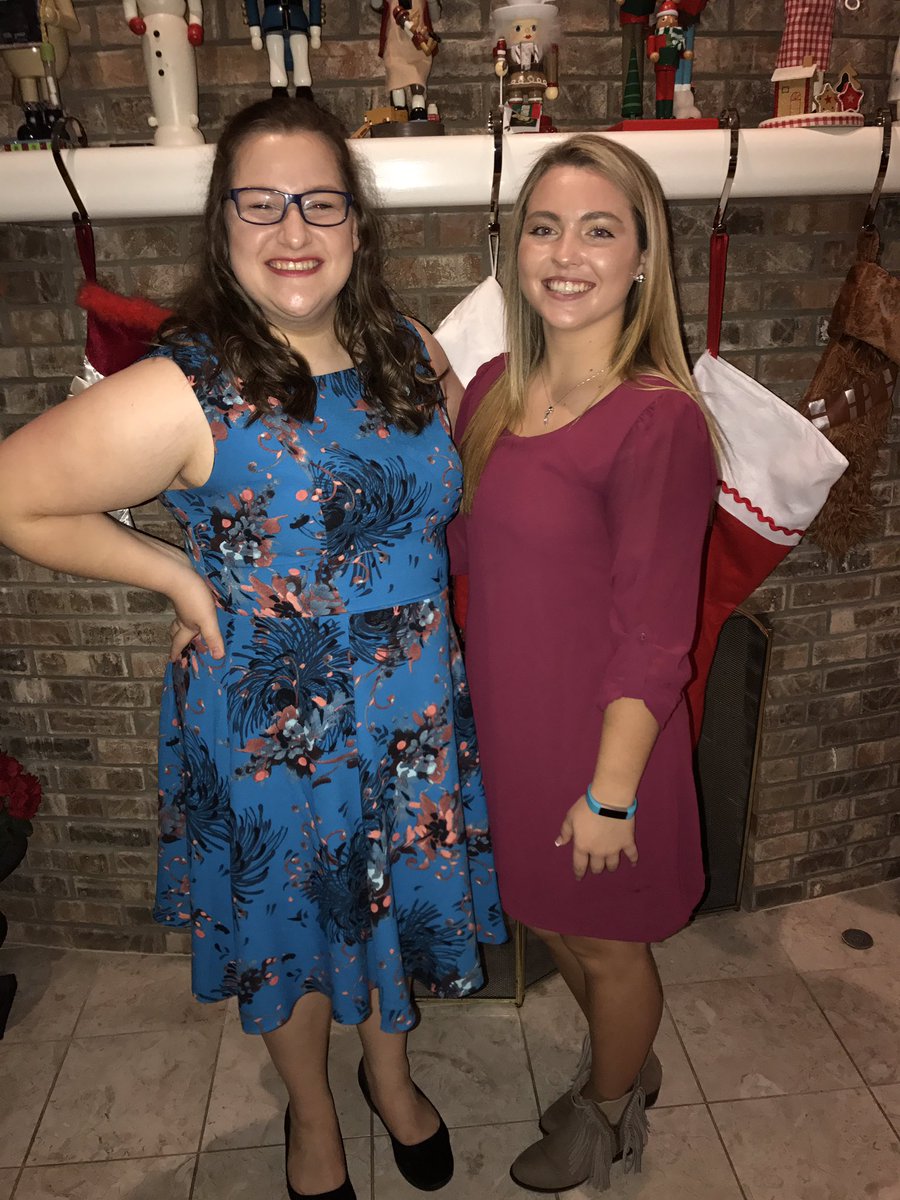 jesssse6's tweet photo. I love progressive dinner๐ #dpd2016 https://t.co/vKZmrxDbjd