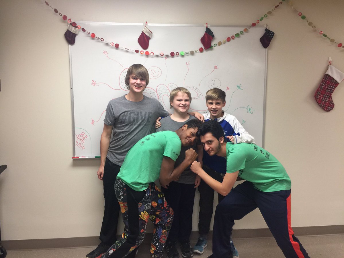 CalebWProject's tweet photo. Great game night at a new shelter in Saginaw. Amazing people. #give #love https://t.co/gNvzGY2Q45