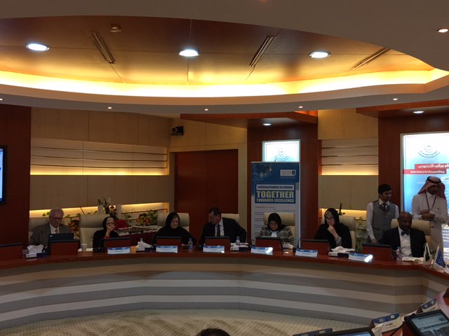 بدأت الأن أولى اجتماعات فريق الاعتماد الأكاديمي المؤسسي بقاعة المجلس العلمي بمبنى إدارة الجامعة.