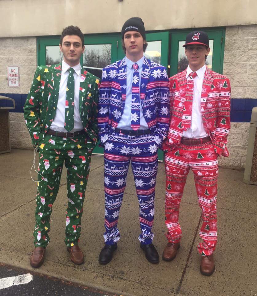 RevsJrHockey's tweet photo. U19 Elite's Best Dressed Hockey Players -- Aquaro, Bench, Ledes #revlife #ehl #revstyle https://t.co/LafFObYoAN