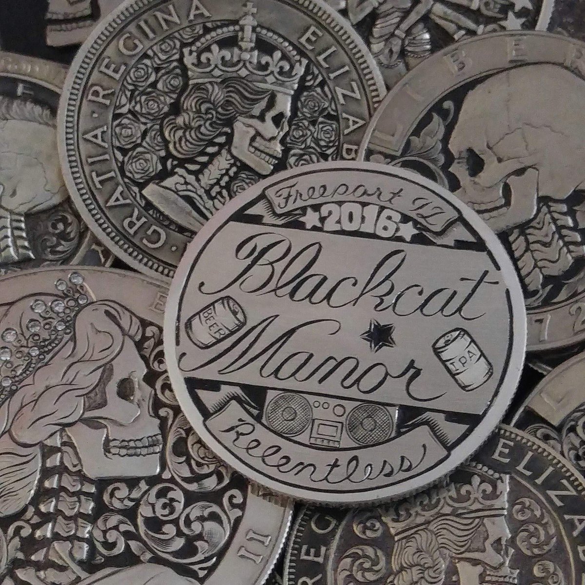 BlackcatManor's tweet photo. Blackcat Manor Relentless exclusive bandcamp download https://t.co/n7epGsVoD3
#blackcat
#relentless
#boozingwithblackcat
#hashtag
#punkrok https://t.co/8gSZLvAy58