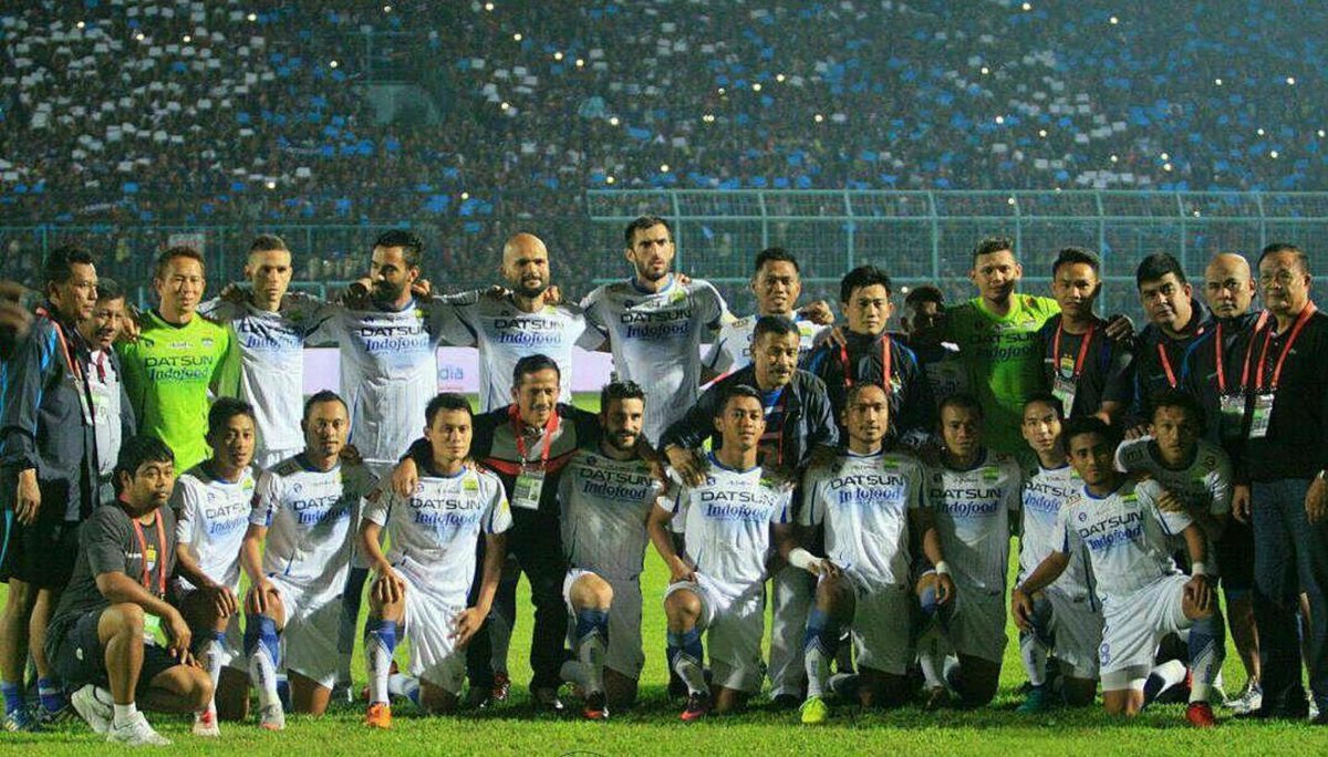 Pertandingan terakhir, puji syukur..hatur nuhun bobotoh n smua yg udh dukung slma ini, smga kedpn bs bersma lg n lbh baik lg..