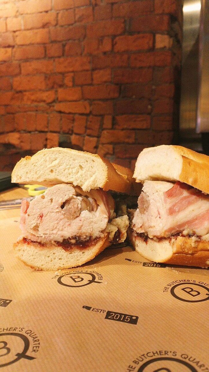 butchersquarter's tweet photo. Just a reminder that we're open tomorrow and have our festive sandwich behind the counter! #ChristmasCountdown #BQLunch
🐷🐮🐔🐑🦃 https://t.co/bhMZyHAsjs