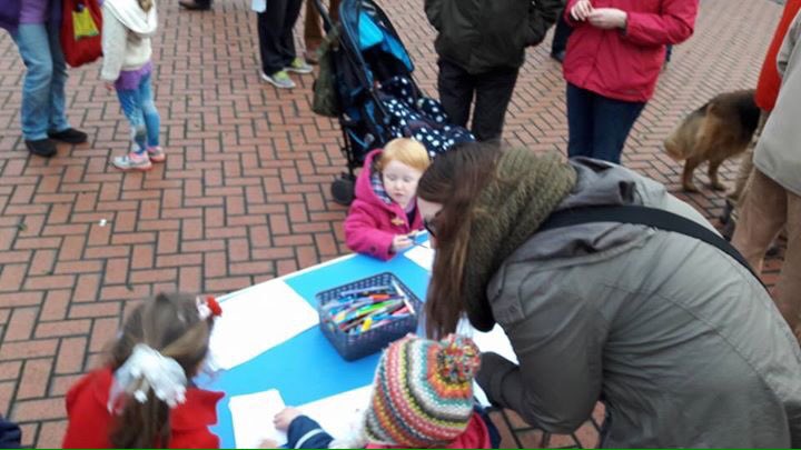 WMethodist's tweet photo. Hannah, Claire and Lauren were busy in the Market Place this afternoon in the lead up to the Live Nativity doing messy crafts with families! https://t.co/DGCf9C1eWc