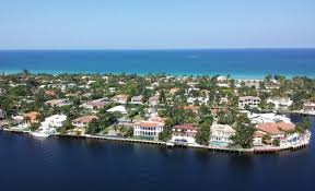 DavidMoliver's tweet photo. If your buying a home for your first time in Miami then check out this article  https://t.co/475l6x6y6Y … https://t.co/YheUIWC1Dw