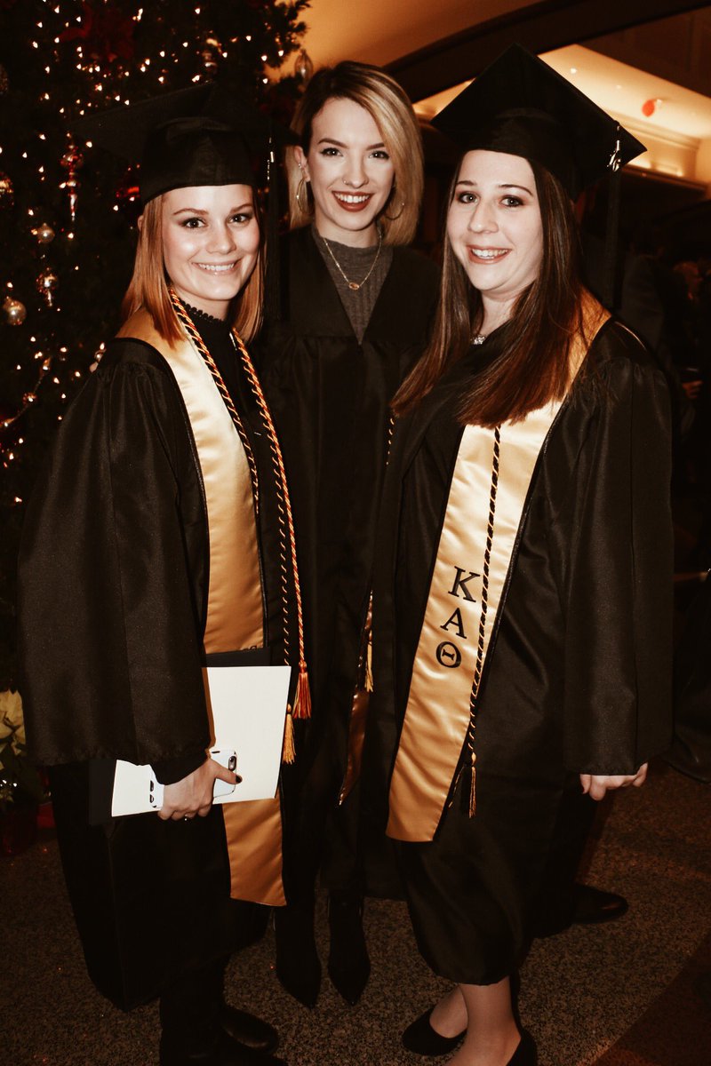 BelmontTheta's tweet image. Congrats to our December graduates! 🎓💛 #thetaforalifetime