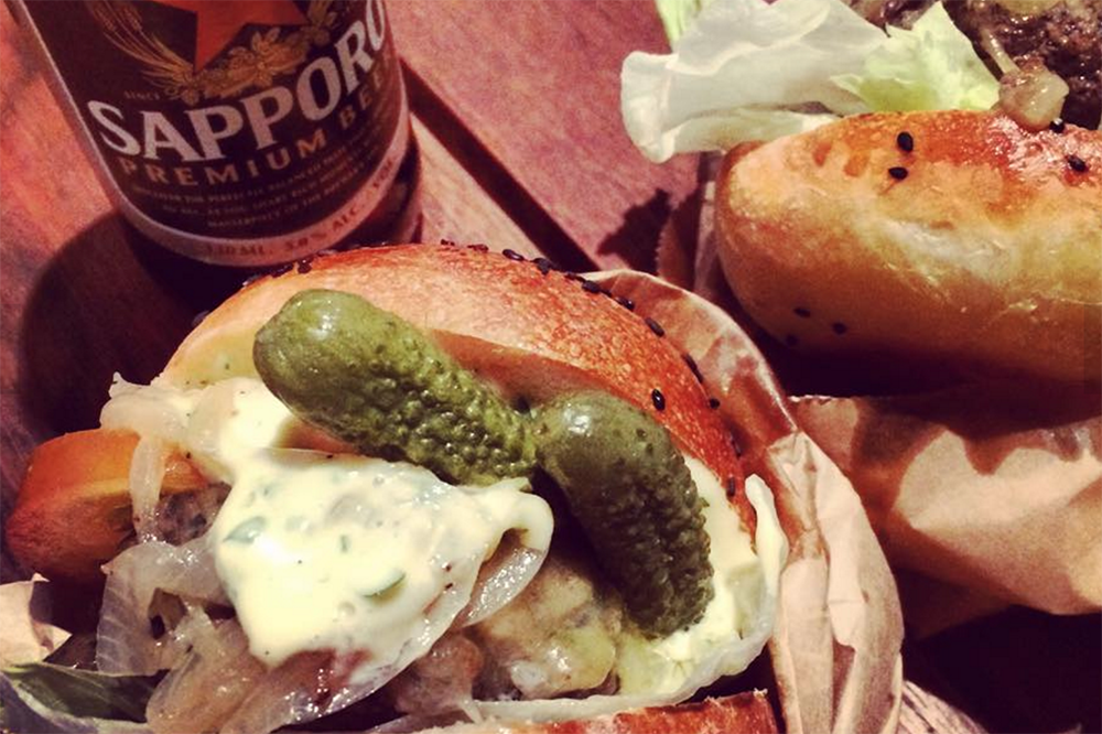 MarPagesTWL's tweet photo. #Sarnies in #Singapore will get your #tastebuds flowing. #extensivemenu #foodporn #sandwhiches #sgeats https://t.co/Af8f318iux https://t.co/rVIi2OjwAy