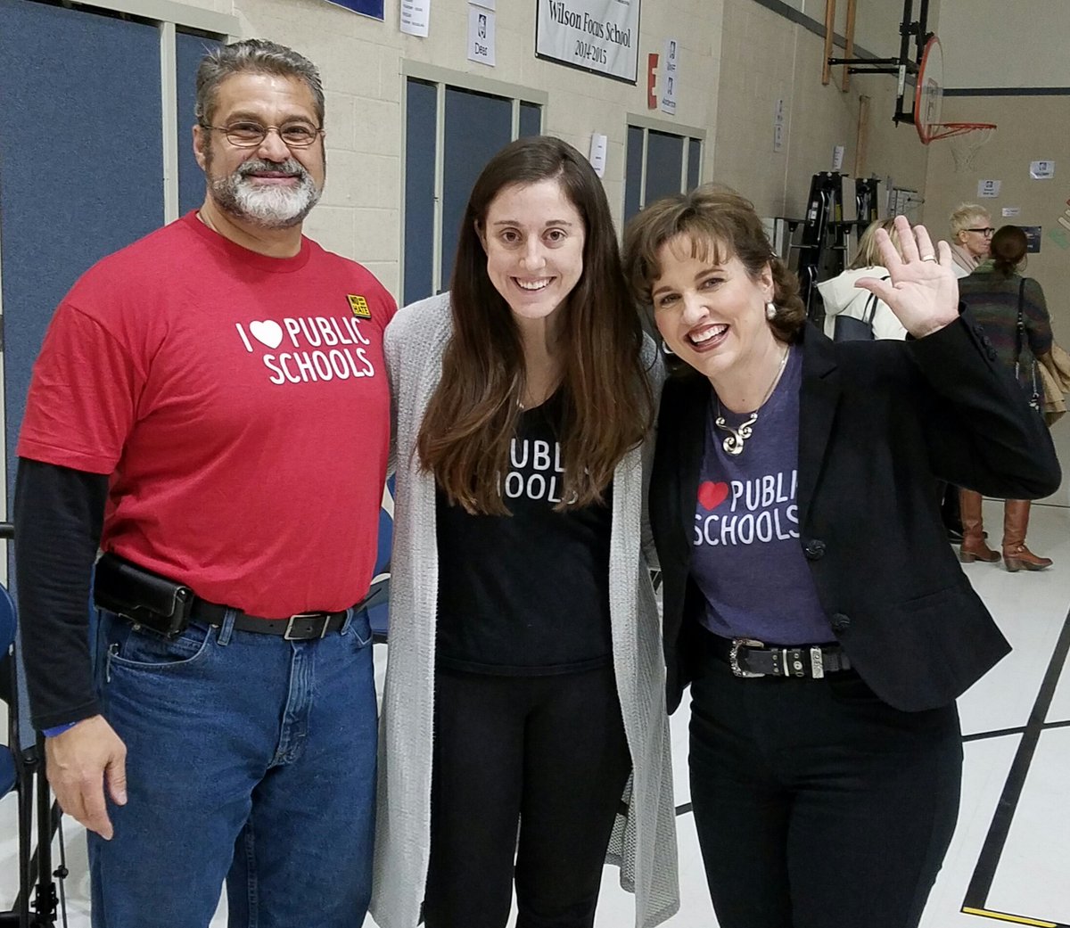 iWiNKRandoms's tweet photo. EXCELLENT work @NElovesPS @brittanymascio et al. 

Idea 4 next film: #BellevuePublicSchools, where #WilsonFocus' @Bret_A_Anderson graduated! https://t.co/WqI8Gq9Dcr