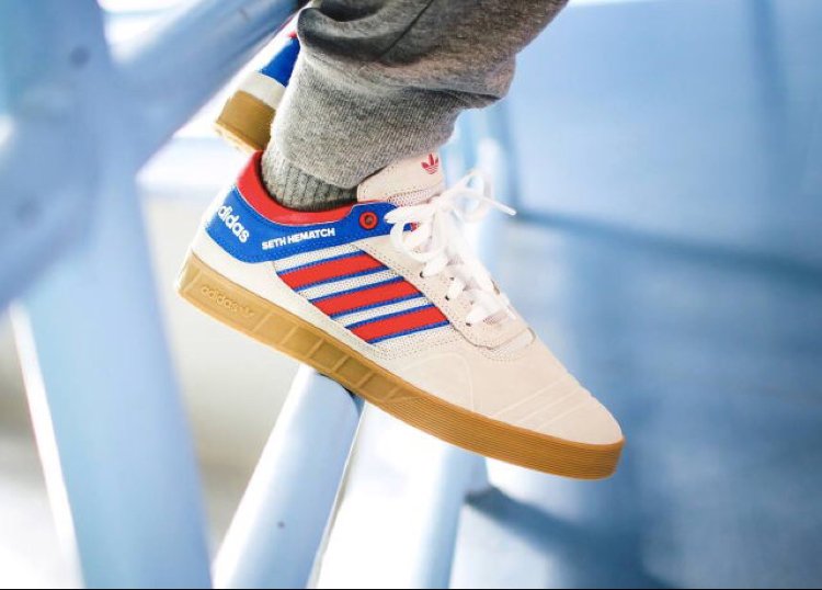 iPostDopeKicks's tweet photo. Classic #ADIDAS fresh #iPostDopeKicks https://t.co/H66WloYFTJ