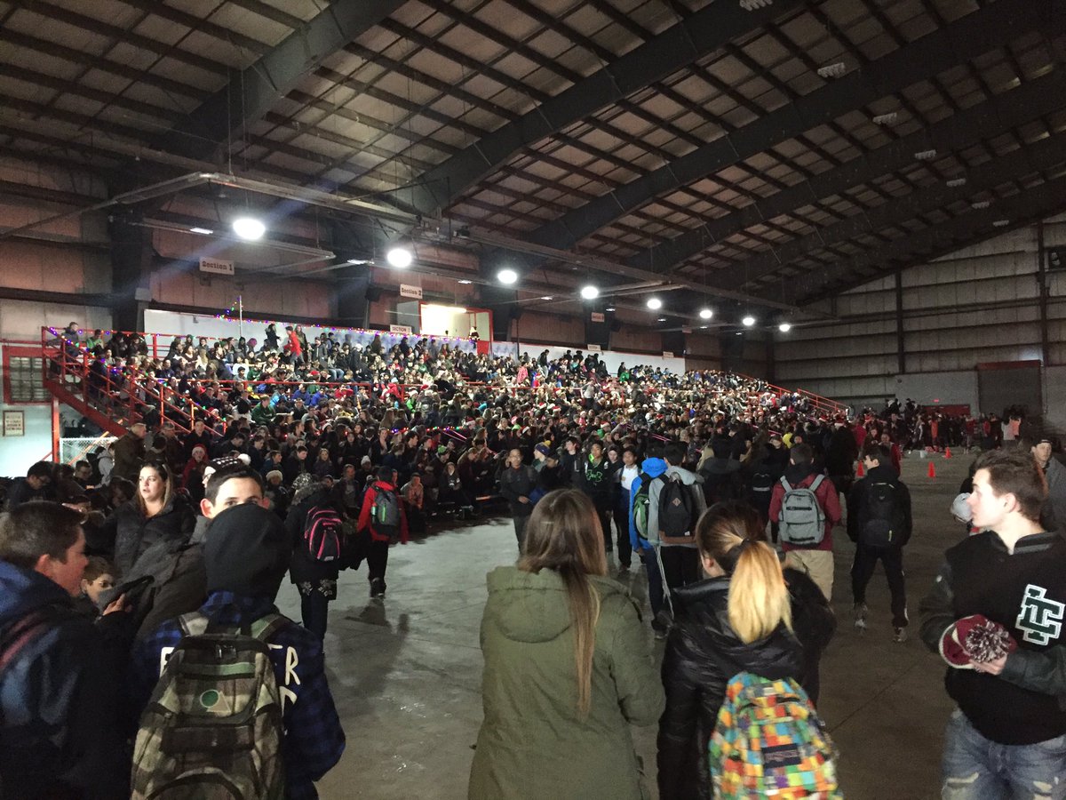 maionscience's tweet image. Merry Christmas @LordTweedsmuir   Getting ready for our first Christmas assembly in a long time! #ltslearns #sd36learn