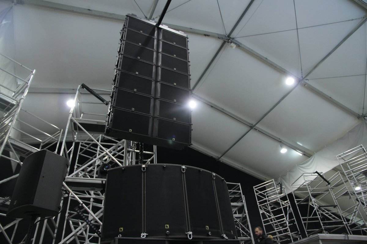 Quelques images du soundsystem qui vous attend demain ! 🔥🚀🙌
#WthrWinter16 #readytodance
► Tickets : digitick.com/index-css5-wea…