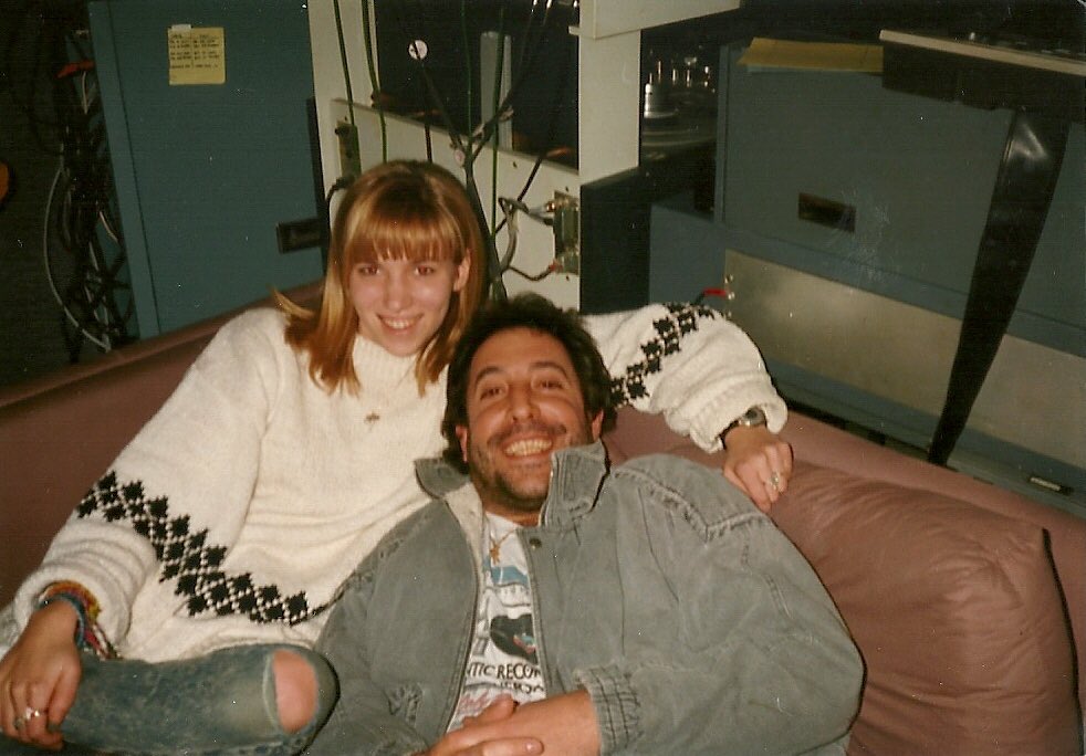 DebbieGibson's tweet photo. #FlashbackFriday to in the studio w/Fred Zarr, brilliant producer for my debut single released on this day in 1986... #OnlyInMyDreams30! https://t.co/rap228dCc5