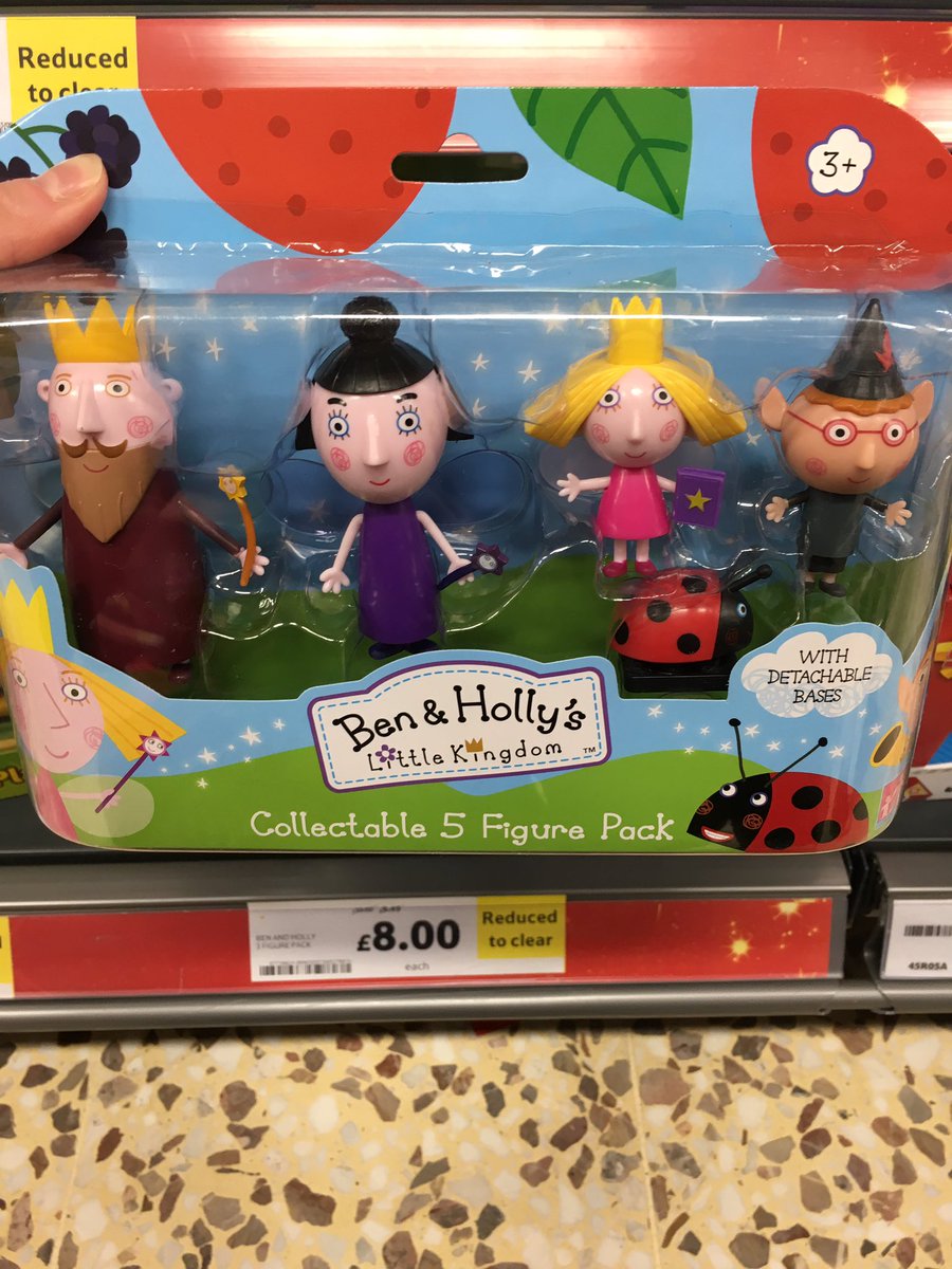 BerniLouise's tweet photo. Oh & i meant to have @TheNannyPlum about this merchandise disaster
Where the heck is #BenElf?
Today it was on sale @Tesco
No surprises why https://t.co/KJVBt7kWrr