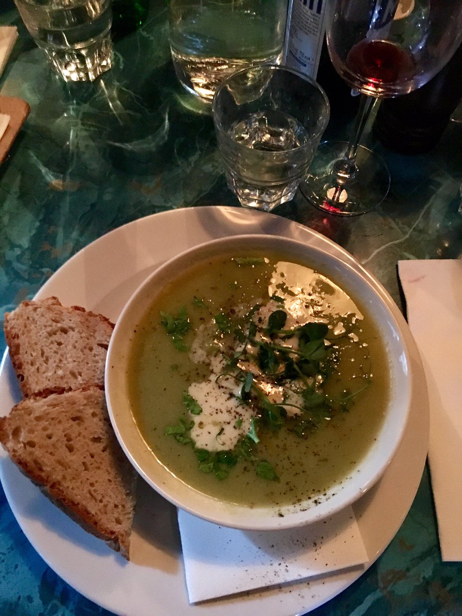 FiHodgins's tweet photo. Year nearly done @edelmanireland Brand Team lunch @COPPINGERROW plus one glorious digital team adoptee #EdelLife https://t.co/dYpdqQexGq