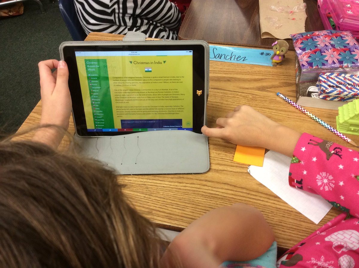 room19pandas's tweet image. Learning about how Christmas is celebrated around the world!