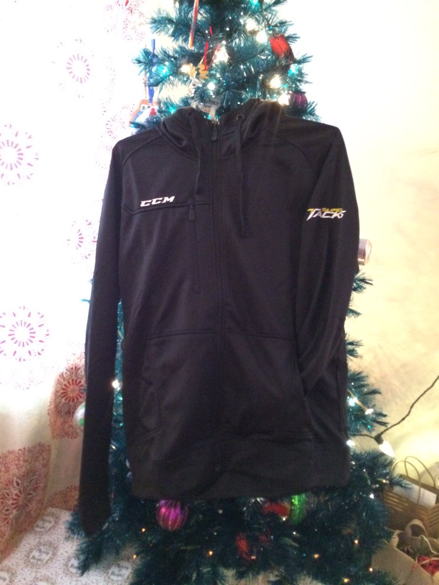 CCMFaST's tweet photo. #12DaysOfFaST day 3! Retweet and follow to be entered to win this CCM Supertacks hoodie! https://t.co/HWnGJ6yaFB