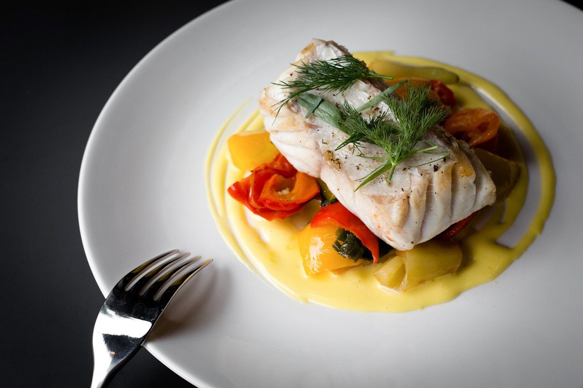 visitRaleigh's tweet photo. The new chef's capital? Downtown Raleigh. A "culinary mecca," says @Southern_Living! https://t.co/uRjAUJ9RIB

📸: @feliciaphoto https://t.co/Tjl6lHdpxL