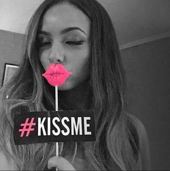 hellojadelol tweet picture