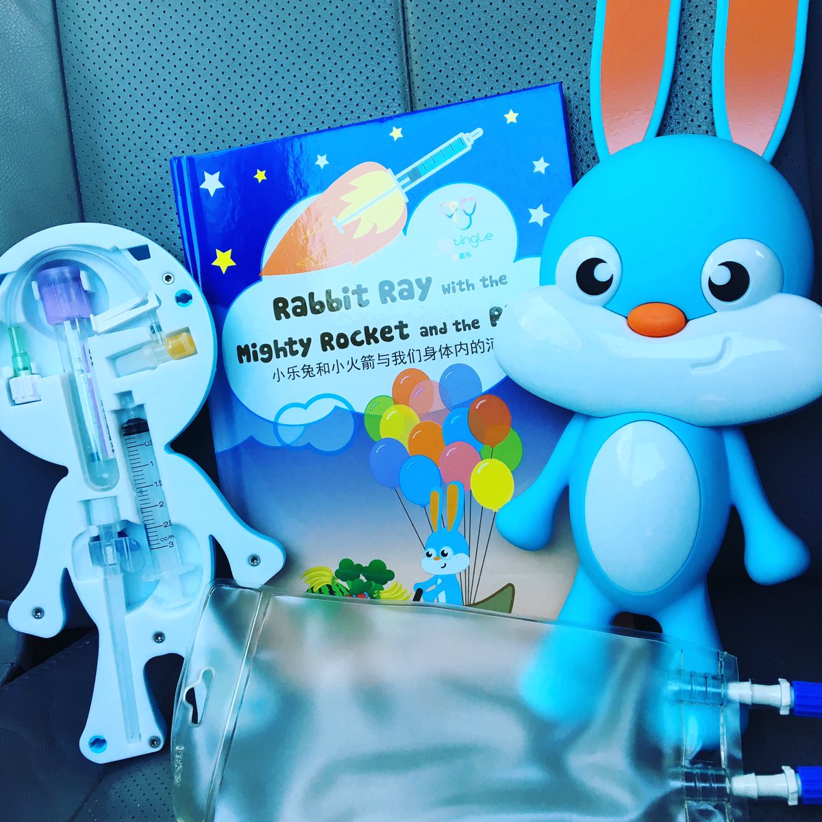 Childlifemommy's tweet photo. Rabbit Ray will be joining me on a #ChildLife private practice session. TY @Joytingle for this amazing product! https://t.co/MX55Bi0dDL