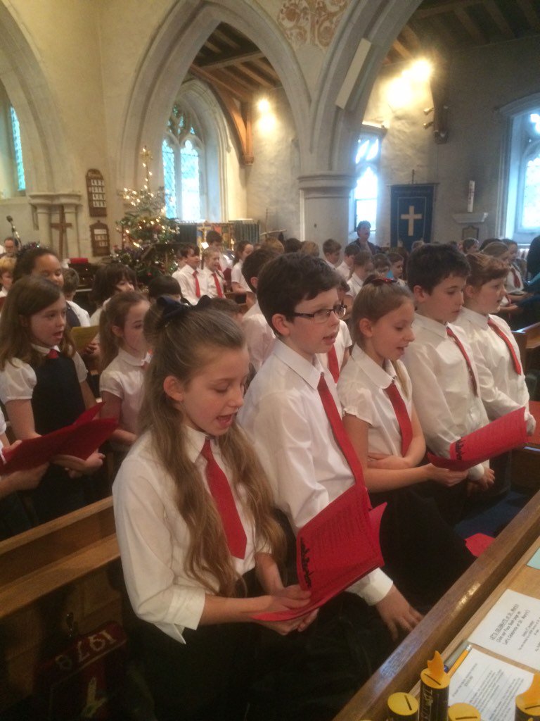 wtschool's tweet photo. Our juniors treated us to a fabulous Carol Service at St Mary's this afternoon! https://t.co/aWViHseFwT