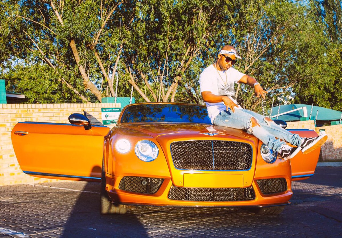 casspernyovest's tweet photo. Bought myself an early birthday present earlier this month. My second Bentley this year. God has been so good to me. Happy birthday to me!!! https://t.co/mxU0H6mIz2
