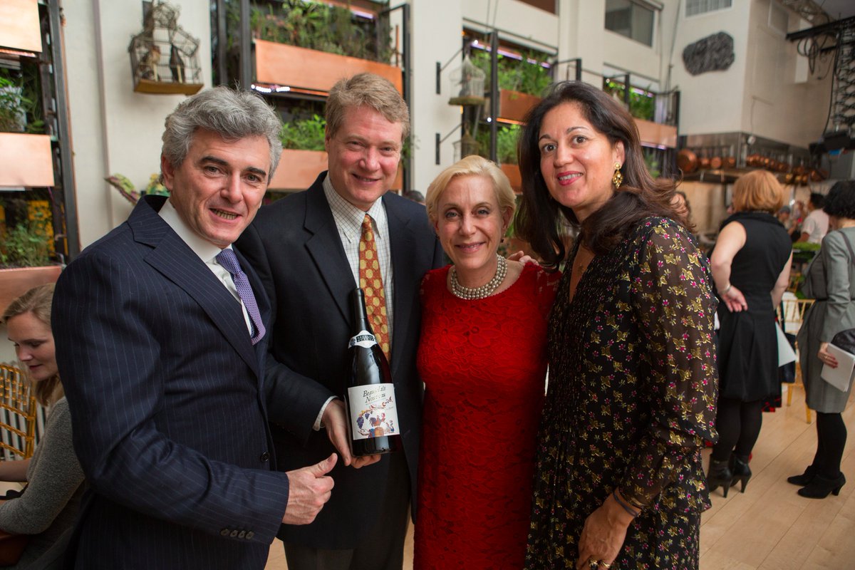 Georges Duboeuf (@georgesduboeuf) on Twitter photo #FBF to an incredible #BeaujolaisNouveau Day fete w/ #gastronomic icons like <a href="/Ransomwrites/">David Ransom</a>, <a href="/mightymelanie/">Melanie Young, CSW</a> & Franck & Anne #Duboeuf #Cheers! #FBF to an incredible #BeaujolaisNouveau Day fete w/ #gastronomic icons like <a href="/Ransomwrites/">David Ransom</a>, <a href="/mightymelanie/">Melanie Young, CSW</a> & Franck & Anne #Duboeuf #Cheers!
