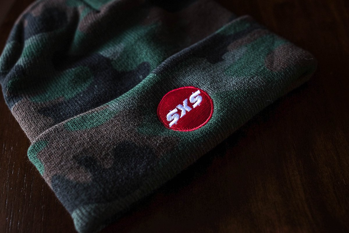 SteakxShrimp's tweet photo. 1st Winter 🍖x🍤™ drop tonight https://t.co/8a91H9SzHv https://t.co/CsHF6FNEhs