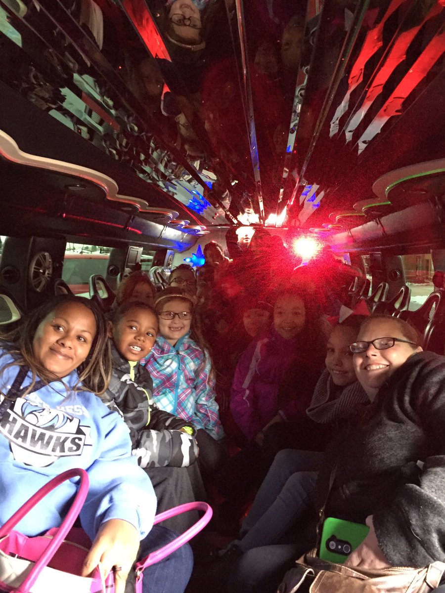 HessElem's tweet photo. World's Finest Chocolate limo ride winners! Great time with the top sellers! #schk12 #hesshawks https://t.co/LKkpYMrfPz