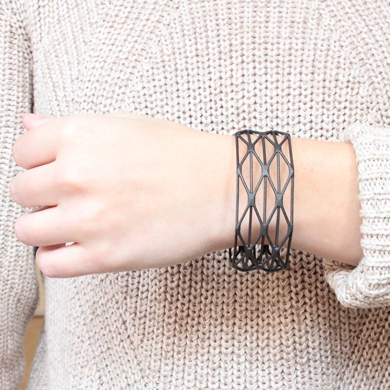 SimplusDesign's tweet image. FORMA Lite Bracelet. Available this weekend @artistsandfleas in Williamsburg. We&apos;ll be there Sat and Sun, Dec 17/18 #artistsandfleas #afinbk