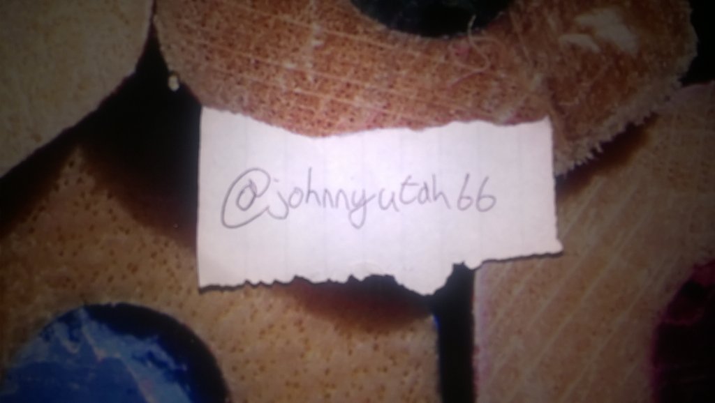 SamuelGLondon's tweet photo. And the winner of a signed copy of .@ResilienceComic is...@johnnyutah66! Well done Stevie, DM me your address :) 🎁 https://t.co/d7V5n6ukPH