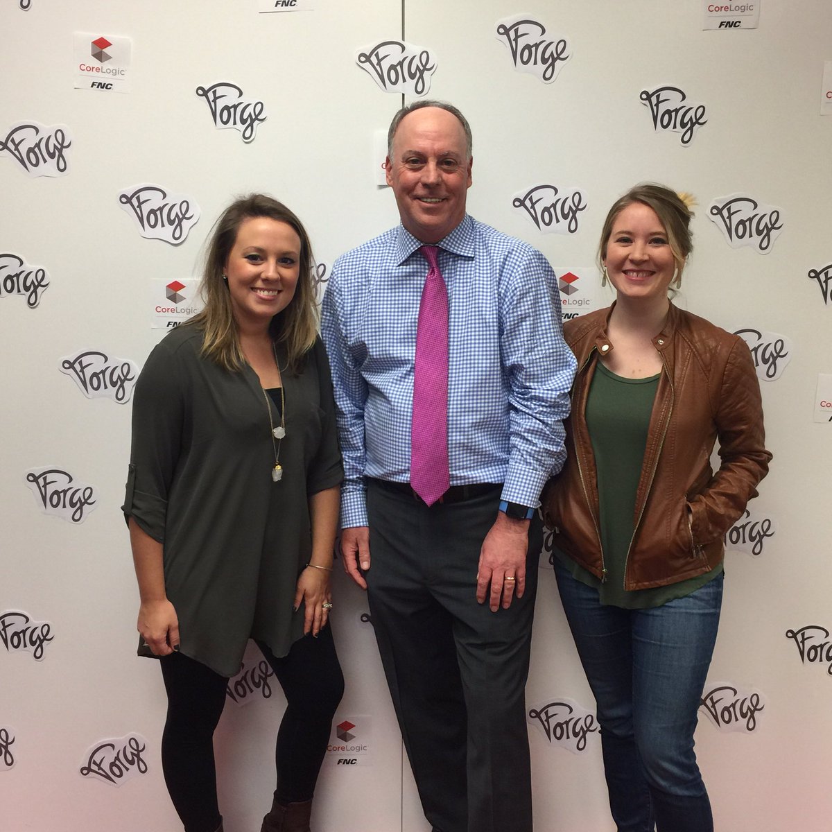 FNC_HR's tweet image. Can you spot the sales rep? First sales person to join an #fncforge team! #innovation #fintech #GirlsWhoCode #dotnet @timmask @InnovateMS