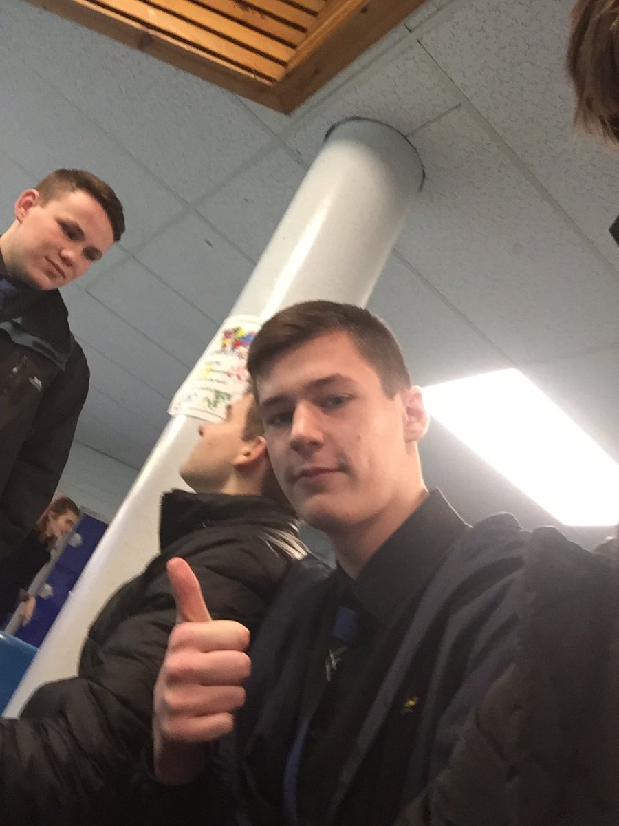 kai_mclaughlin's tweet image. Be careful who you call ugly in 3rd year.