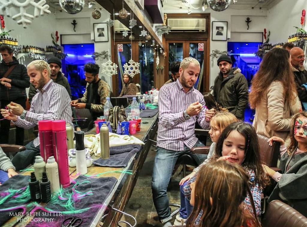 Hair braiding at #KewSparkle2016 in #WestbrookHairdressers. ift.tt/2hXcd5O