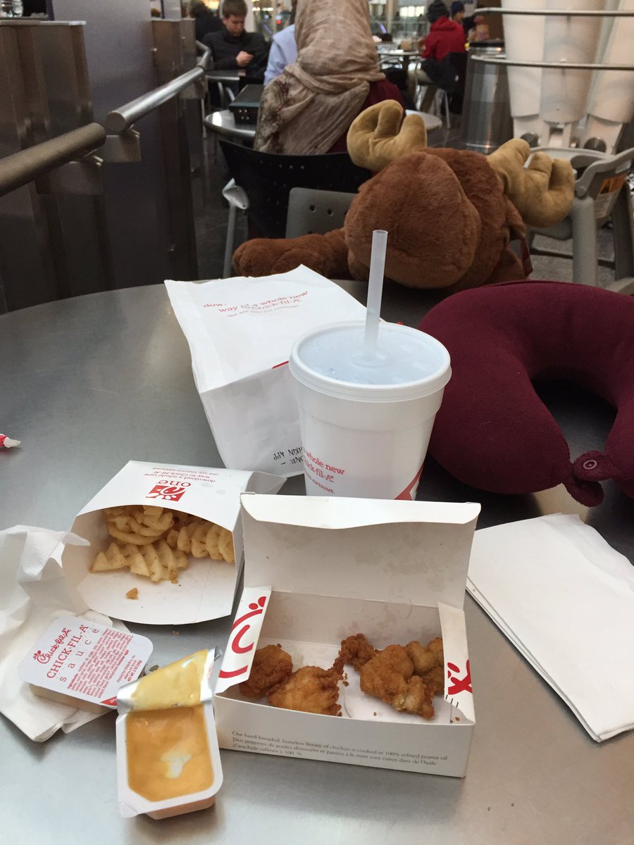JakeDeRito's tweet photo. @ChickfilA thank you for making my reindeer and I very happy this holiday season. You the #GOAT https://t.co/lYYdS0odgM