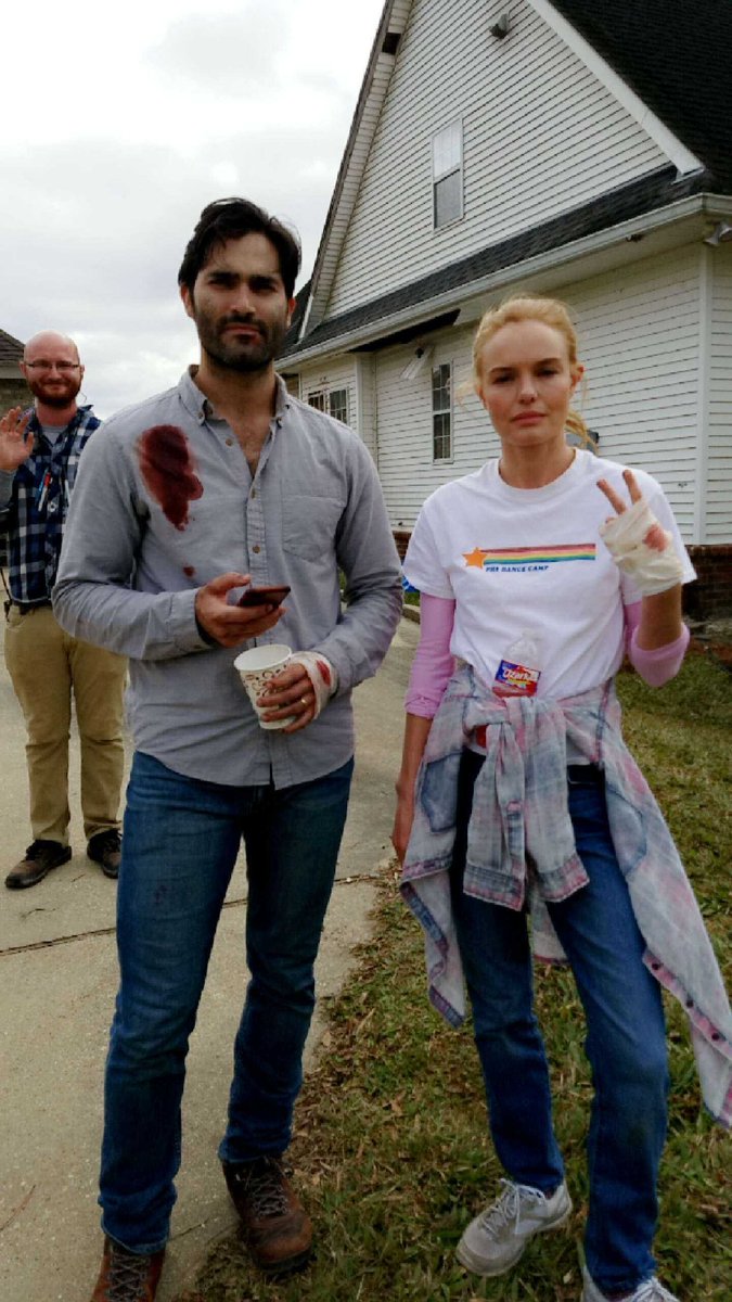 Daily Tyler Hoechlin On Twitter Photo Tyler Hoechlin And Kate