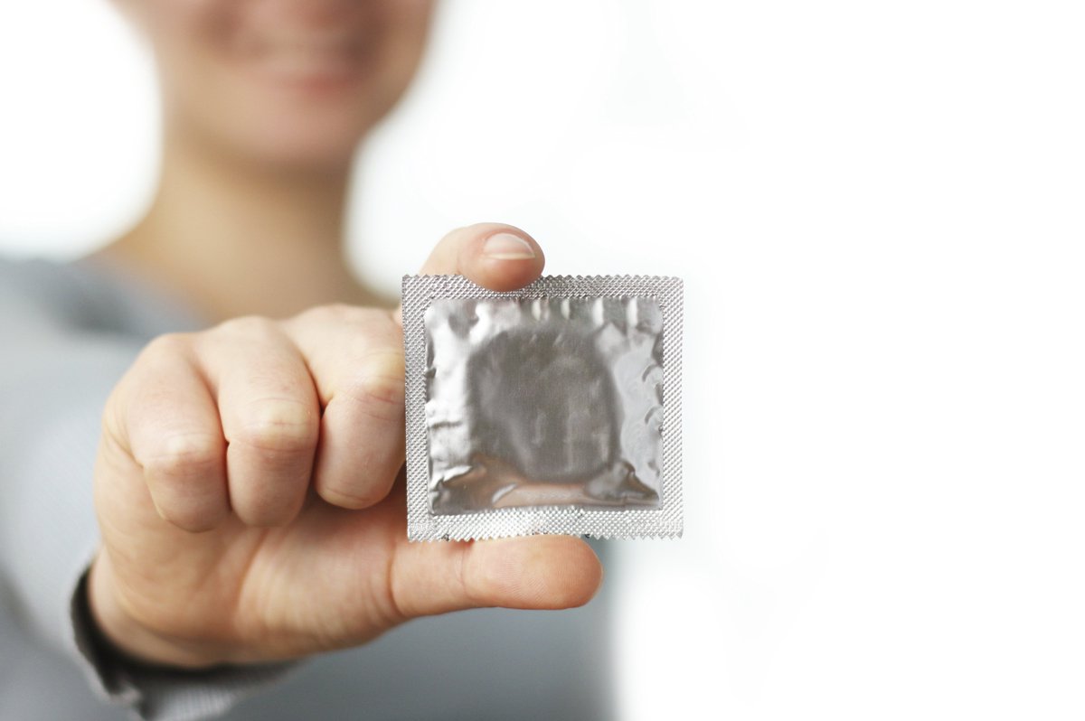 CDCSTD's tweet photo. Take control of your #sexualhealth! Negotiate #condom use w/ your #sex partner. https://t.co/ZdYTkDgM7b https://t.co/7nKD4bnqrc