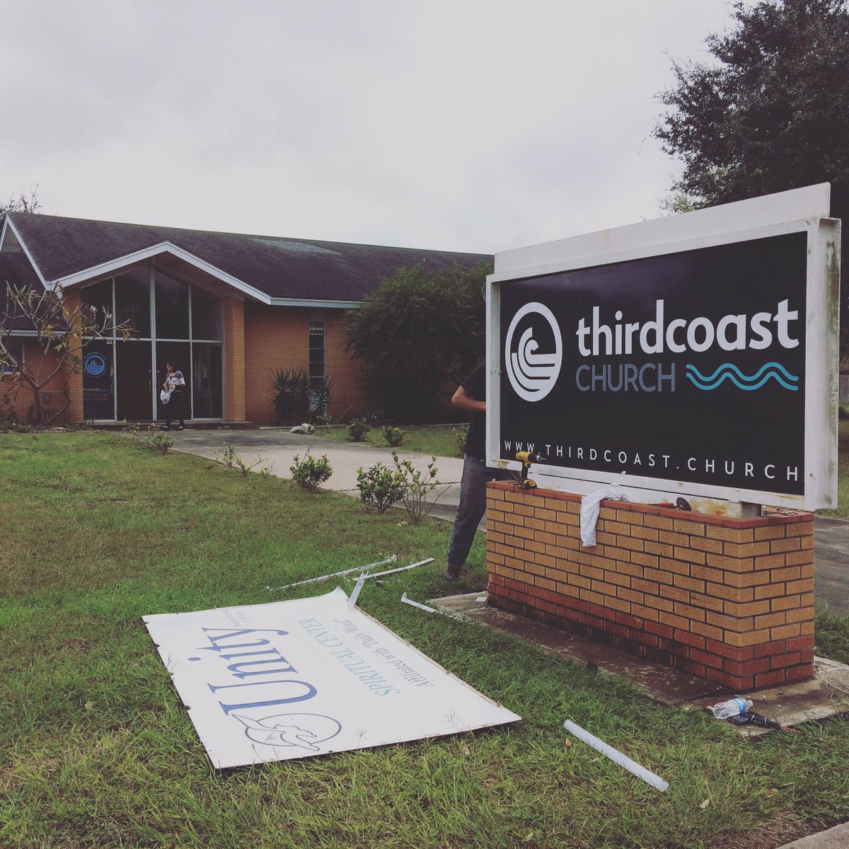 joemcarthur's tweet photo. This is happening! Join us Sunday @ 6 &amp; Christmas Eve @ 5 at our new location: 901 Brawner Pkwy, CCTX https://t.co/ZynhDHcPLI
